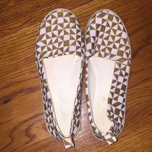 Women’s Boutique Flats - Sz 6